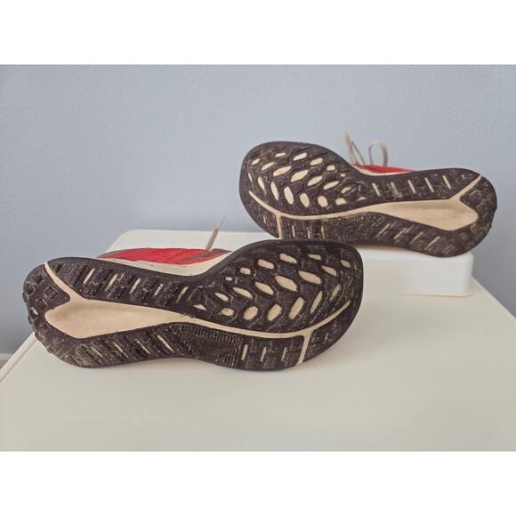 Nike Juniper Trail Men's 10 Red/Brown Speckled Midsole Trail Running Shoes Comfy - Picture 3 of 8